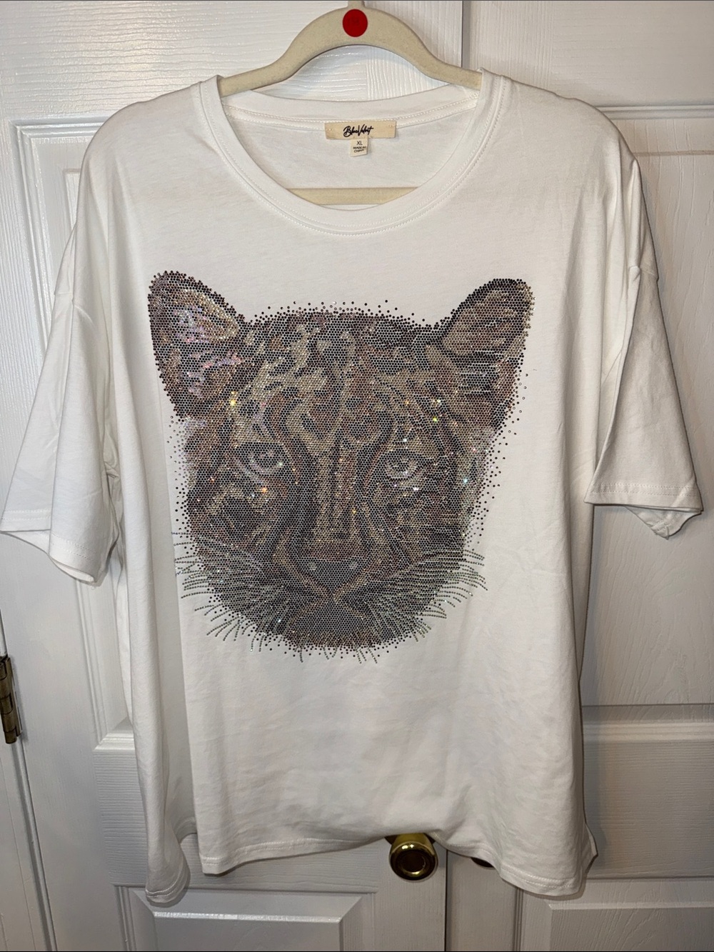 Blue Velvet White Tee with Crystal Leopard Face